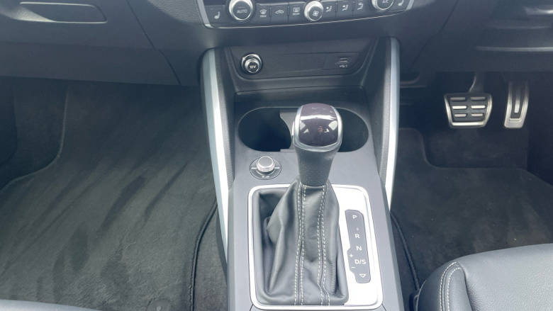 Audi Q2 35 TFSI S Line 5dr S Tronic Petrol Estate